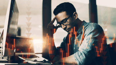 No setor financeiro, 𝘃𝗲𝗹𝗼𝗰𝗶𝗱𝗮𝗱𝗲 𝗱𝗲𝗶𝘅𝗼𝘂 𝗱𝗲 𝘀𝗲𝗿 𝗮𝗽𝗲𝗻𝗮𝘀 𝗲𝗳𝗶𝗰𝗶ê𝗻𝗰𝗶𝗮 𝗼𝗽𝗲𝗿𝗮𝗰𝗶𝗼𝗻𝗮𝗹 𝗲 𝗽𝗮𝘀𝘀𝗼𝘂 𝗮 𝘀𝗲𝗿 𝘂𝗺𝗮 𝘃𝗮𝗻𝘁𝗮𝗴𝗲𝗺 𝗰𝗼𝗺𝗽𝗲𝘁𝗶𝘁𝗶𝘃𝗮.